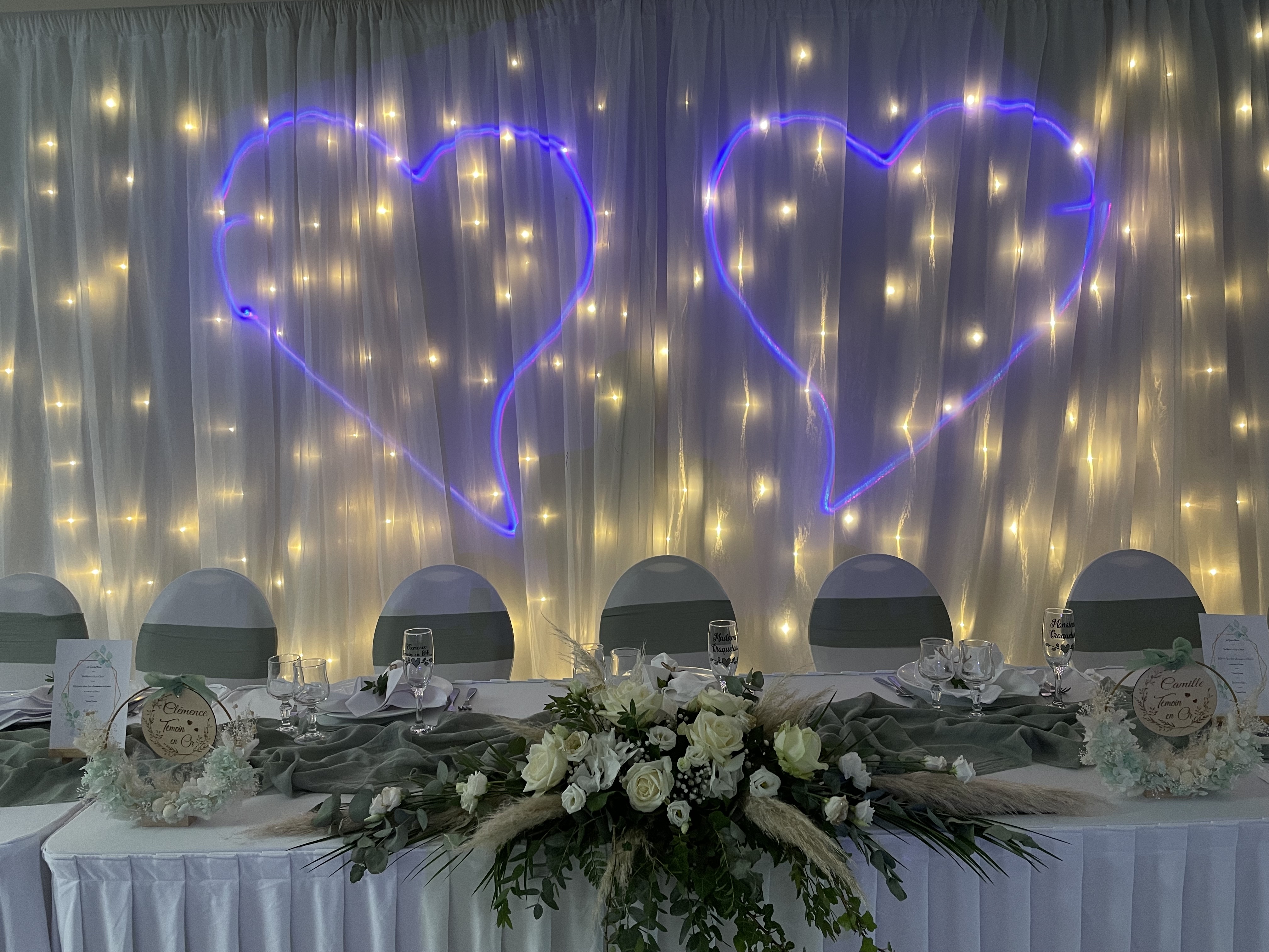 Une ambiance lumineuse pour accompagner vos plus beaux moments.